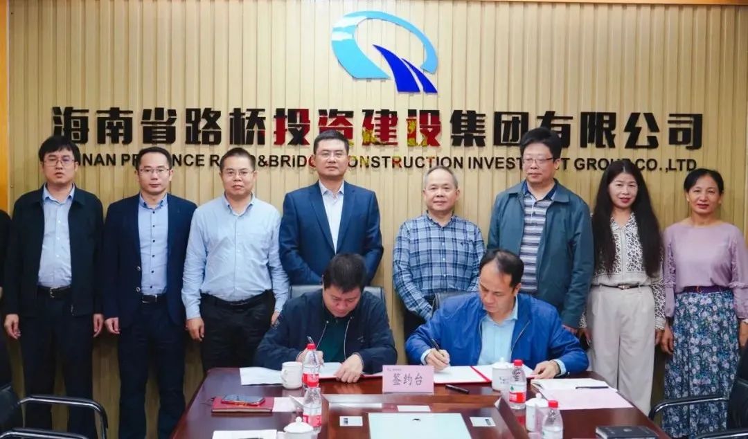 df3390ed3abe8b5dc8e22cb0bd2251a4